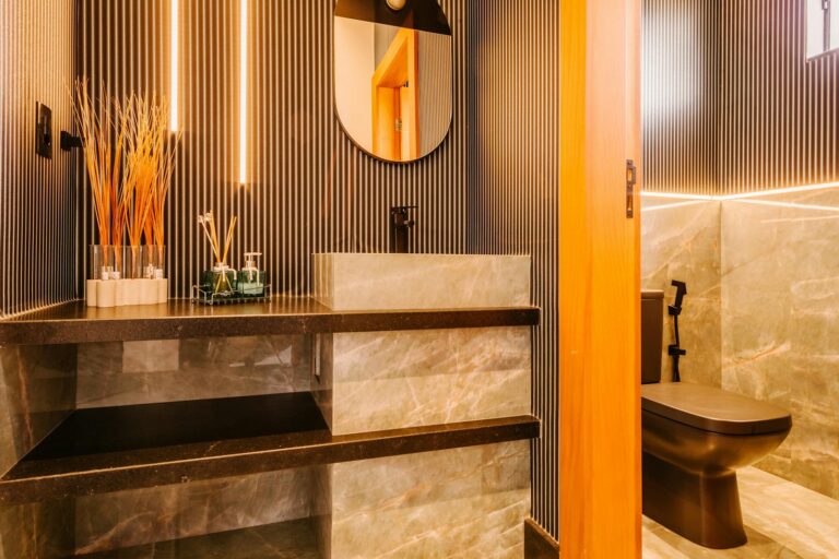 Luxurious modern bathroom with elegant design elements and ambient lighting.